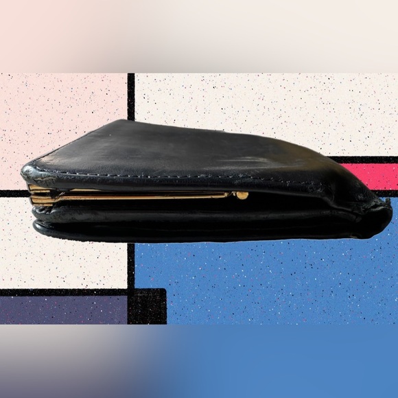 Coach Vintage Black Leather Wallet With Extra Kiss Lock Feature - Picture 6 of 13